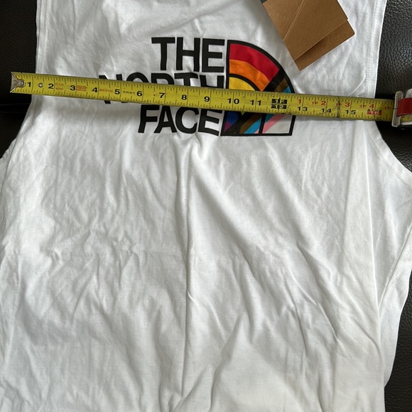 North Face New With Tags Tank Top Size L - Picture 8 of 10